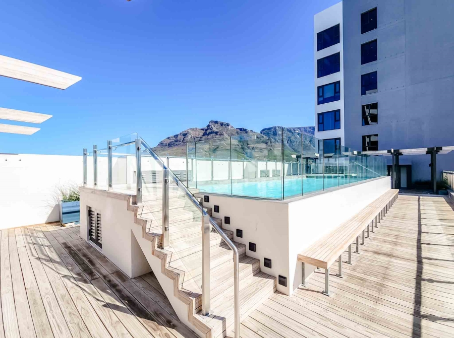 To Let 2 Bedroom Property for Rent in Foreshore Western Cape